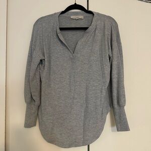 Grey three quarter length shirt